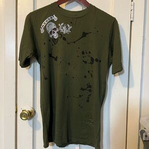Men’s Small Green Crewneck Shortsleeved Tshirt by Utility Paint Splatter Skull